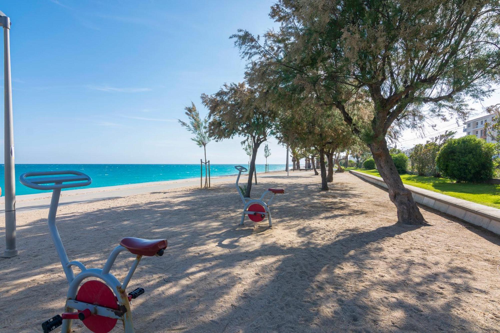 Homeholidaysrentals Atico Ocean Pineda de Mar Eksteriør billede